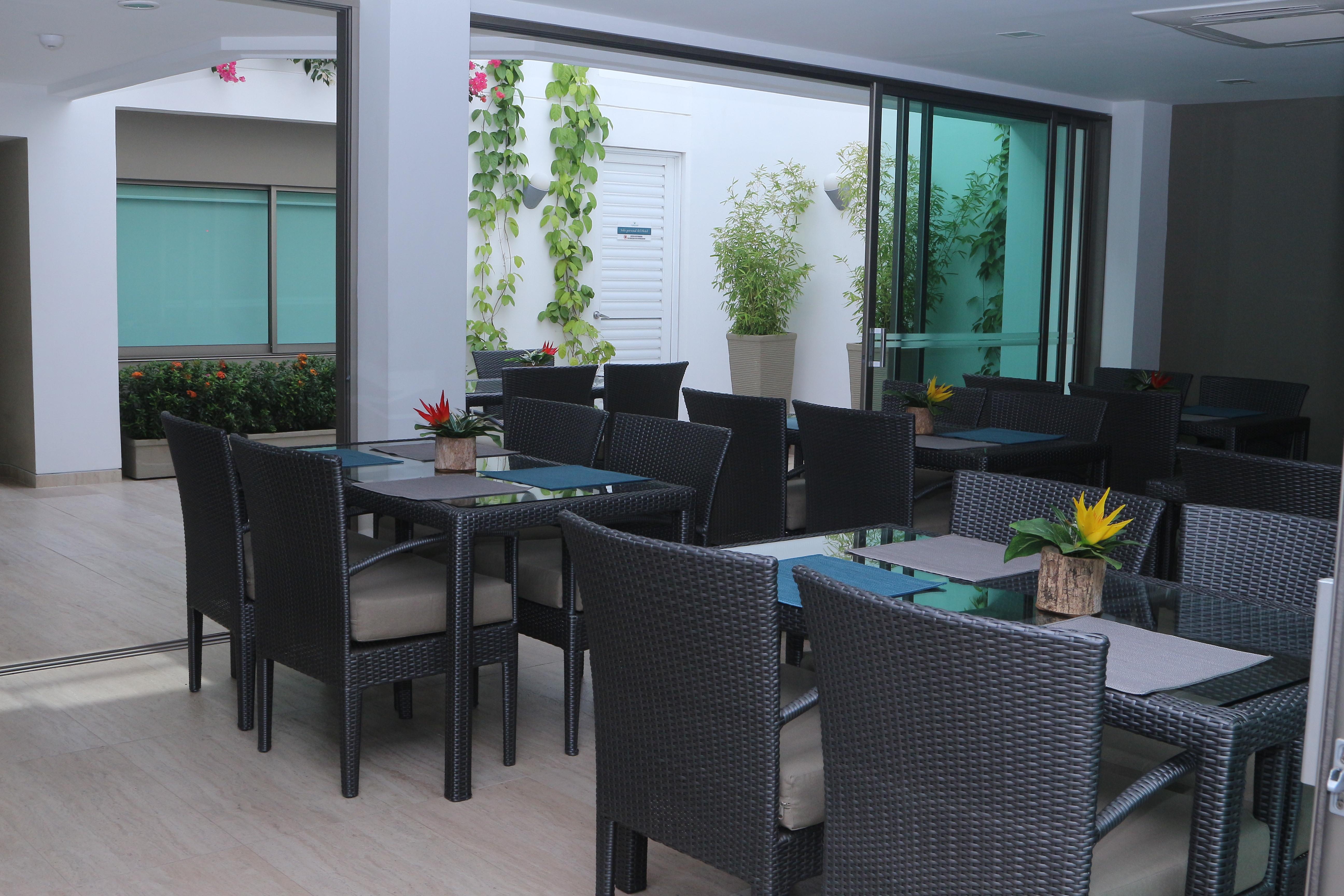 Varanasi Hotel Boutique Aeropuerto — Fotos 3